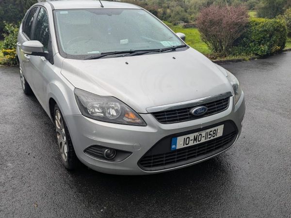 Ford Focus Hatchback, Diesel, 2010, Silver