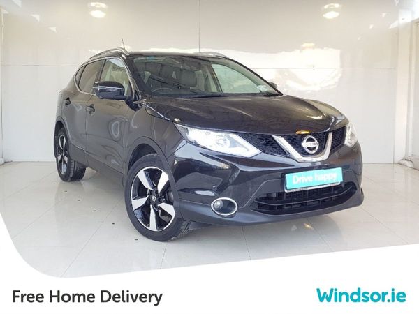Nissan Qashqai Hatchback, Petrol, 2016, Black