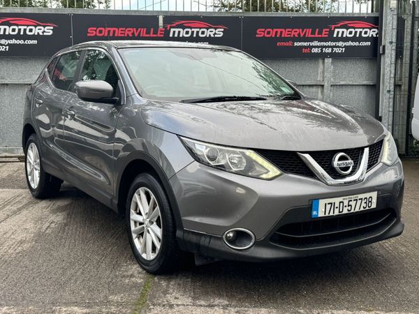 Nissan Qashqai SUV, Diesel, 2017, Grey