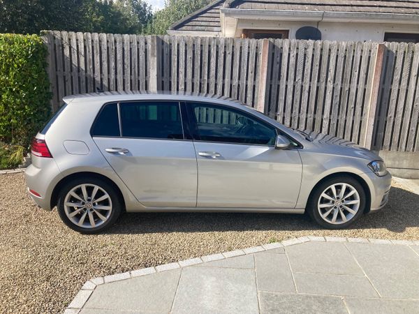 Volkswagen Golf Hatchback, Diesel, 2019, Grey