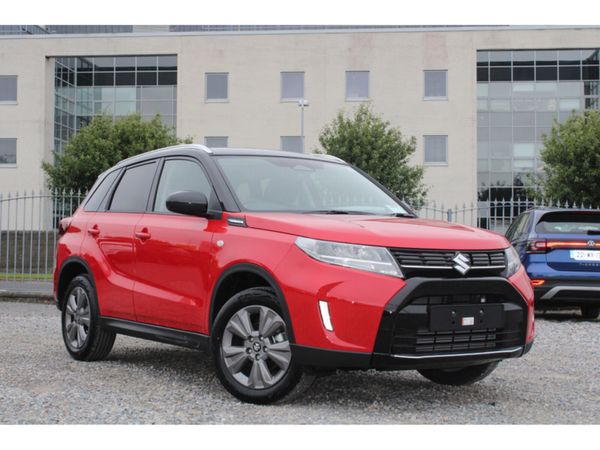 Suzuki Vitara Hatchback, Petrol, 2025, Red