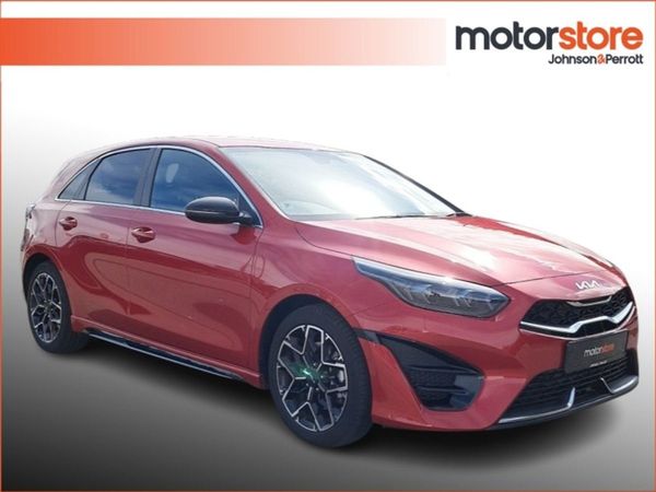 Kia Ceed Hatchback, Petrol, 2025, Red