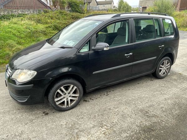 Volkswagen Touran MPV, Petrol, 2007, Black