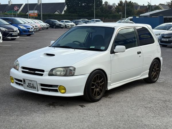 Toyota Starlet Hatchback, Petrol, 1997, White
