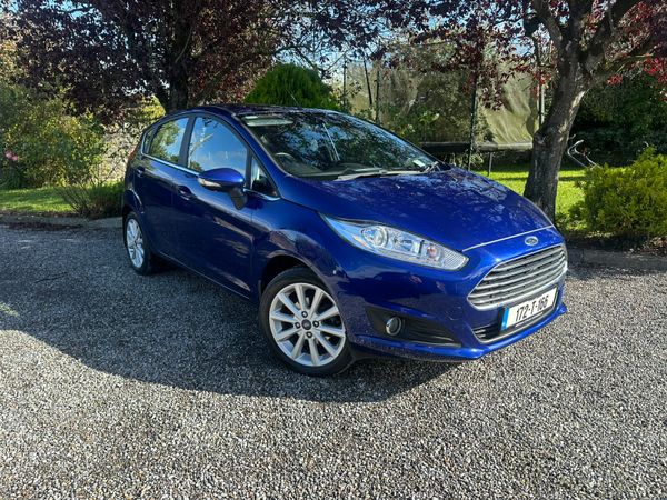 Ford Fiesta Hatchback, Petrol, 2017, Blue