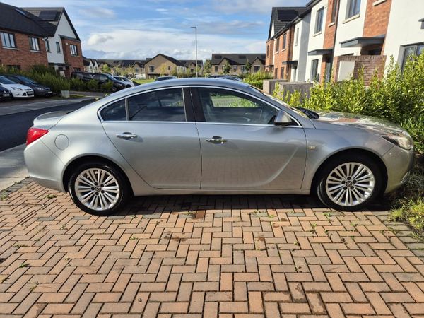 Opel Insignia MPV, Diesel, 2013, Silver
