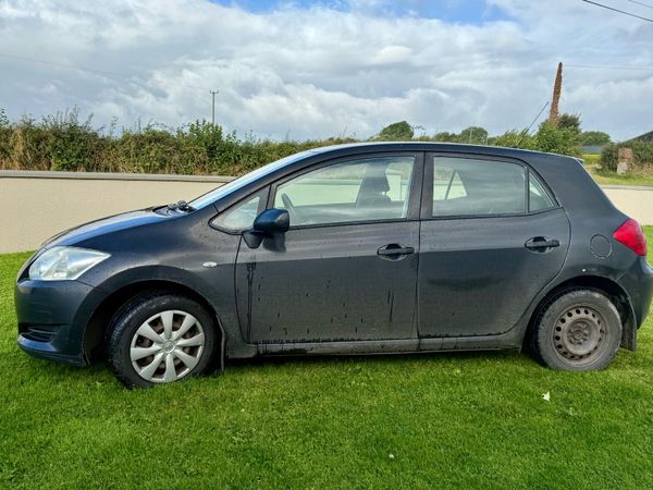 Toyota Auris Hatchback, Diesel, 2008, Black