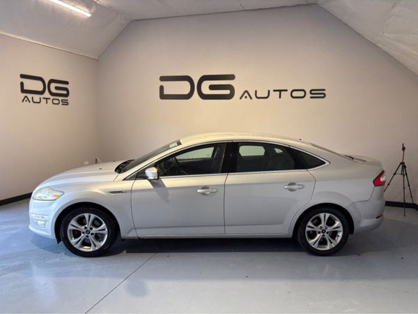 Ford Mondeo Hatchback, Diesel, 2012, Silver