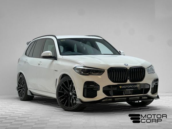 BMW X5 SUV, Petrol Plug-in Hybrid, 2023, White
