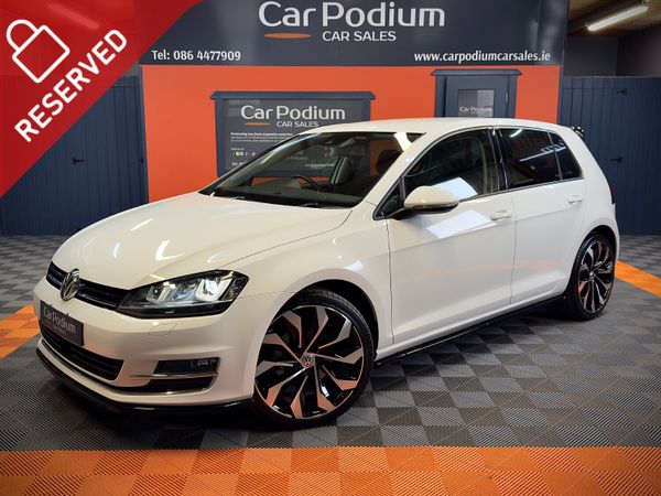 Volkswagen Golf Hatchback, Petrol, 2016, White