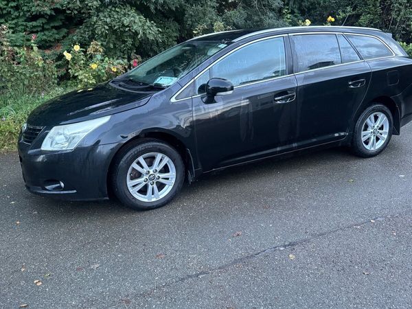 Toyota Avensis Estate, Petrol, 2010, Black