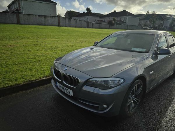 BMW 5-Series Saloon, Diesel, 2012, Grey