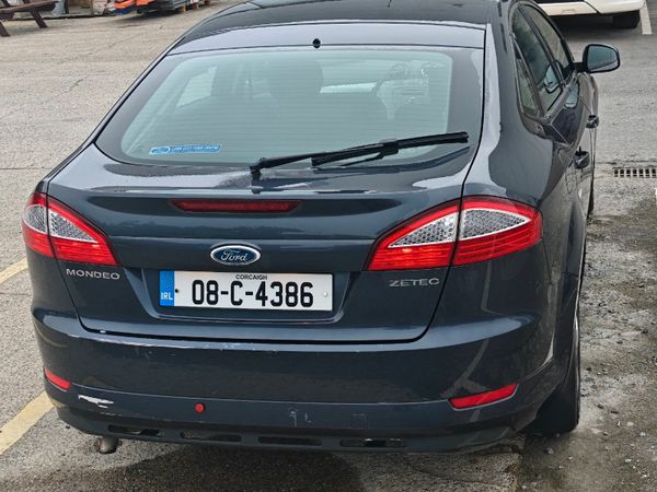 Ford Mondeo Hatchback, Petrol, 2008, Grey