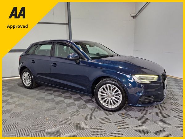 Audi A3 Hatchback, Diesel, 2017, Blue