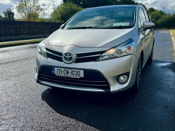 Toyota Verso MPV, Diesel, 2017, Grey