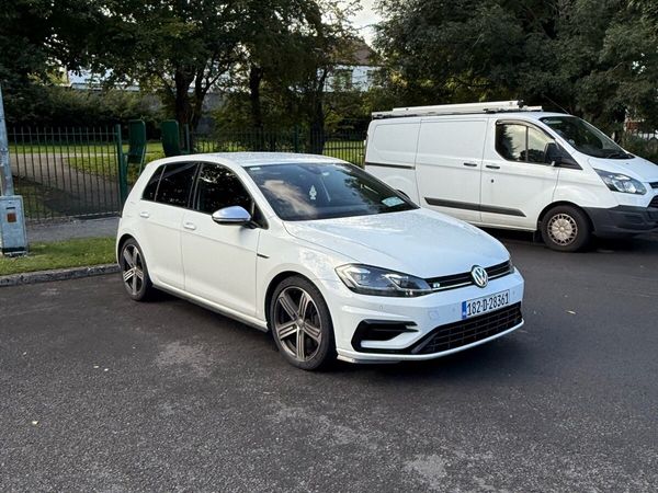 Volkswagen Golf Hatchback, Petrol, 2018, White