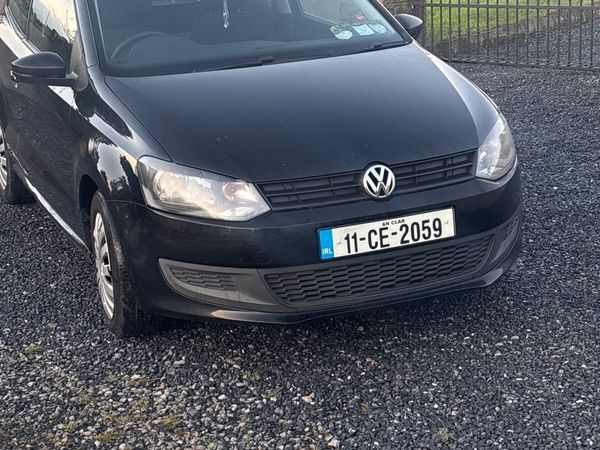 Volkswagen Polo Hatchback, Petrol, 2011, Black