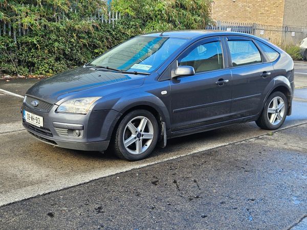 Ford Focus Hatchback, Petrol, 2008, Grey