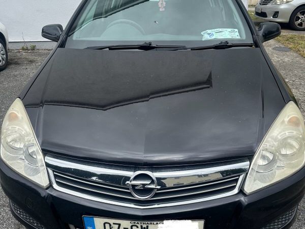 Opel Astra Hatchback, Petrol, 2007, Black