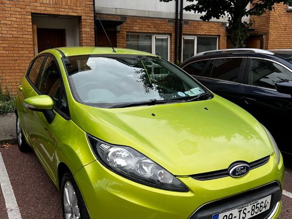Ford Fiesta Hatchback, Diesel, 2009, Green