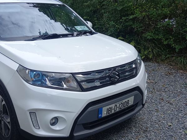 Suzuki Vitara SUV, Petrol, 2018, White
