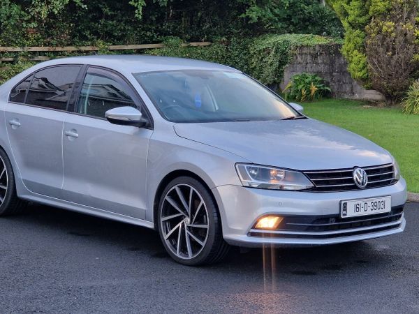 Volkswagen Jetta Saloon, Diesel, 2016, Silver