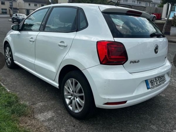 Volkswagen Polo Hatchback, Petrol, 2016, White