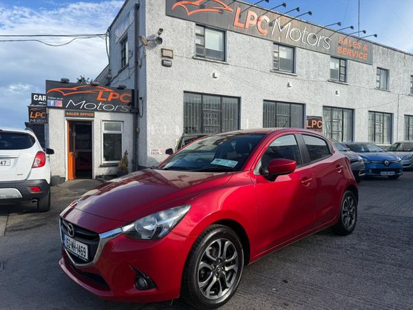 Mazda Mazda2 Hatchback, Petrol, 2015, Red