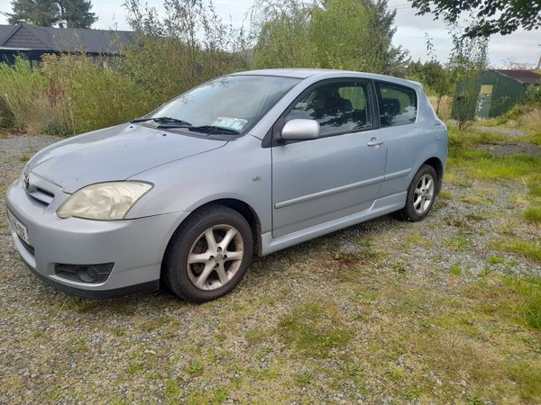 Toyota Corolla Hatchback, Petrol, 2005, Blue