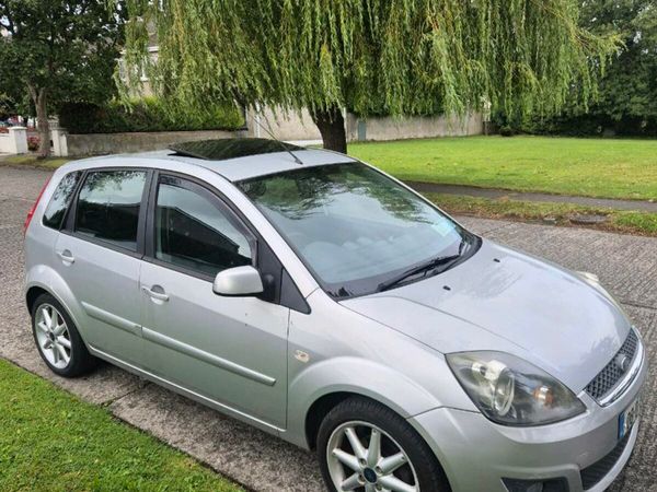 Ford Fiesta Hatchback, Petrol, 2008, Silver
