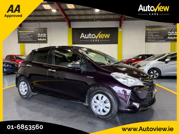Toyota Vitz Hatchback, Petrol Hybrid, 2017, Purple