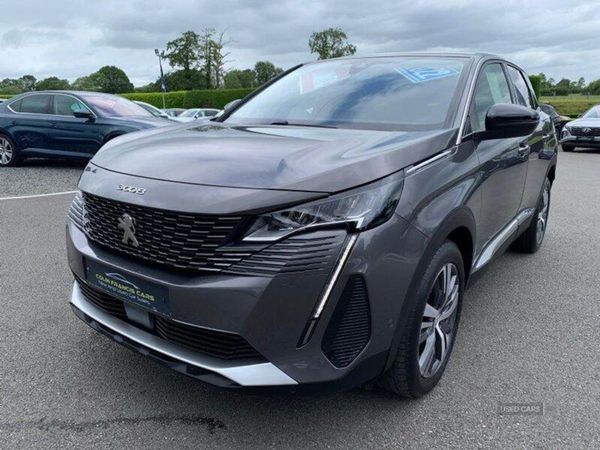 Peugeot 3008 , Diesel, 2022, Grey
