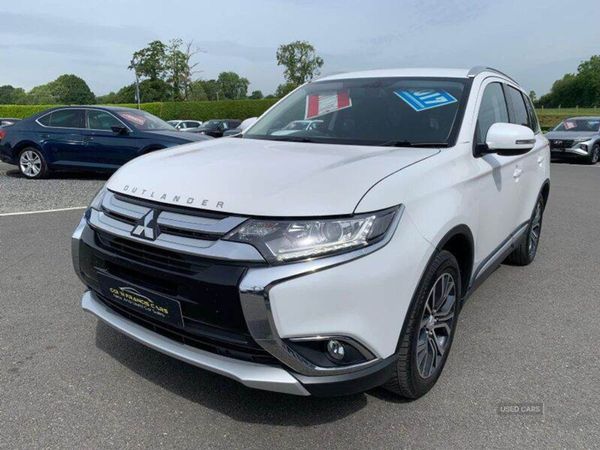 Mitsubishi Outlander , Diesel, 2017, White