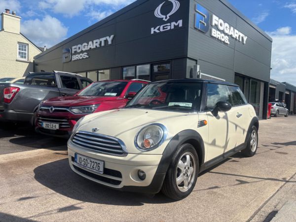 Mini Cooper Hatchback, Diesel, 2010, White