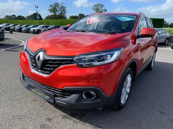 Renault Kadjar , Diesel, 2016, Red