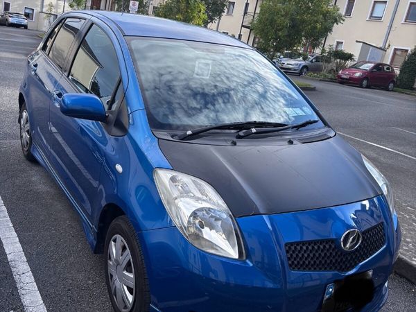 Toyota Vitz Hatchback, Petrol, 2007, Blue