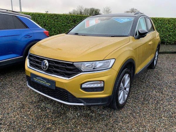 Volkswagen T-Roc , Petrol, 2020, Yellow