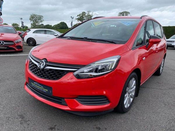 Vauxhall Zafira , Petrol, 2017, Red