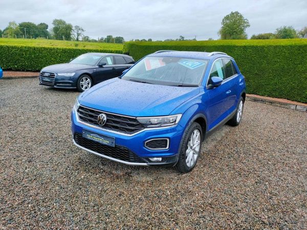 Volkswagen T-Roc , Petrol, 2021, Blue