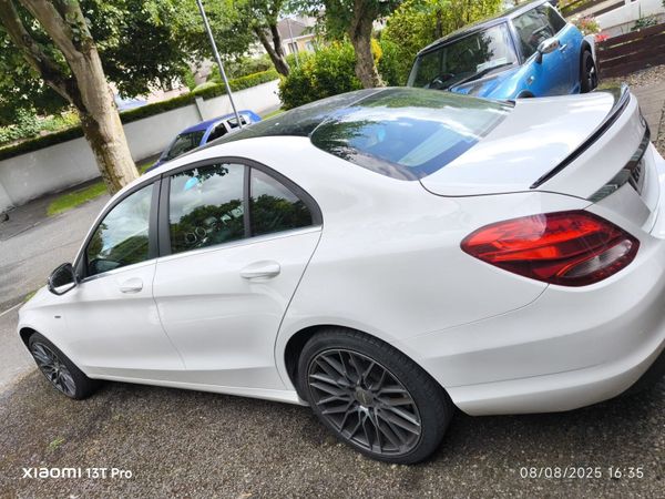 Mercedes-Benz C-Class Saloon, Diesel, 2016, White