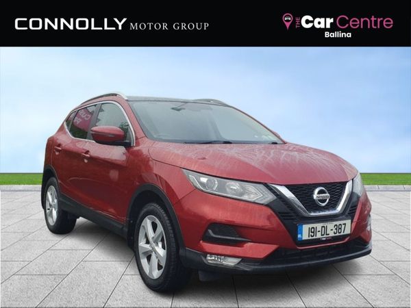 Nissan Qashqai MPV, Petrol, 2019, Red