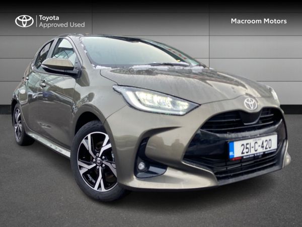 Toyota Yaris Hatchback, Petrol Hybrid, 2025, Bronze