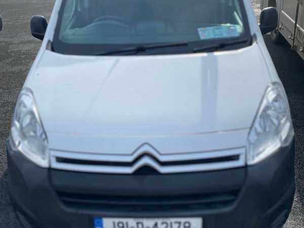 Citroen Berlingo MPV, Diesel, 2019, White