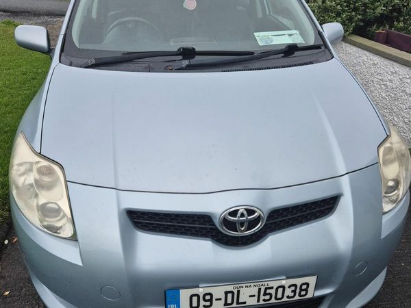 Toyota Auris Hatchback, Diesel, 2009, Blue