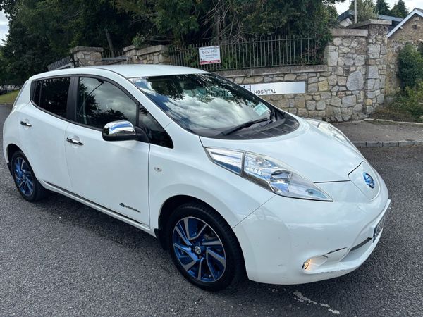 Nissan Leaf Hatchback, Electric, 2015, White