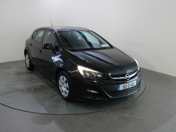 Opel Astra Hatchback, Diesel, 2015, Black