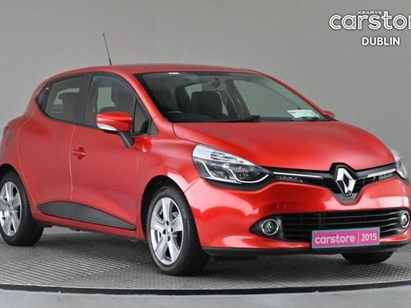 Renault Clio Hatchback, Petrol, 2015, Red