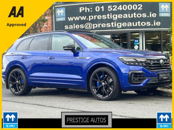 Volkswagen Touareg SUV, Petrol Plug-in Hybrid, 2023, Blue