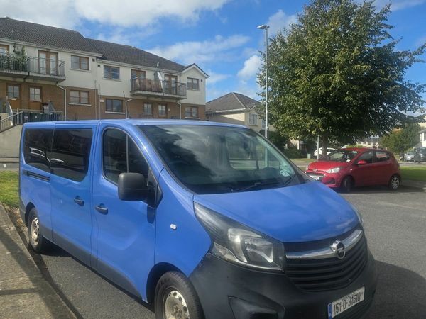 Opel Vivaro MPV, Diesel, 2015, Blue
