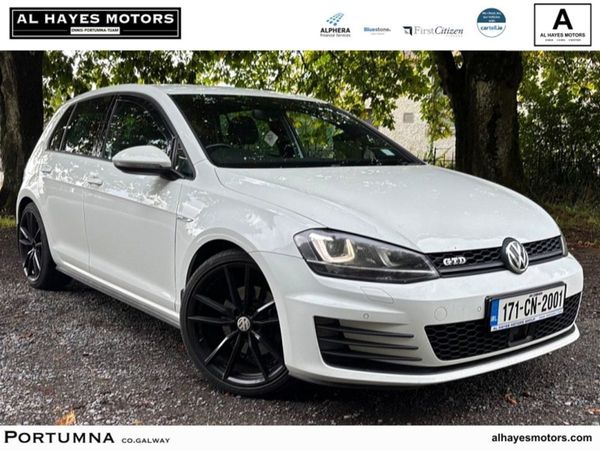 Volkswagen Golf Hatchback, Diesel, 2017, White